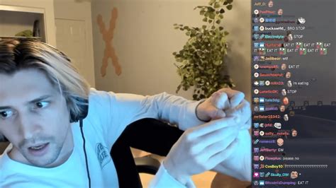 Amidst a ton of drama with his ex-wife, it now seems like Felix "xQc" Lengyel may be actively pursuing an entirely new relationship and fans are even speculating that he is engaged. . Xqc lpsg